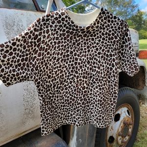 Vintage Cheetah Print Mock Neck Shirt
